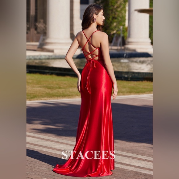 Stacees Size 4 Red Sheath Sweetheart Sweep Train Satin Dress with Pleated Split - Picture 2 of 13